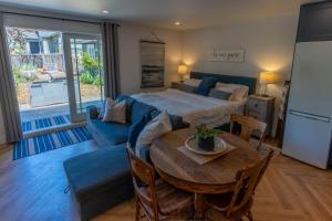 Garden Cottage and Bunkie at Horner Park