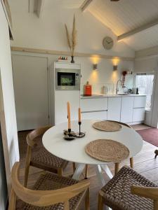 Strandhuisje Anna dicht bij de zee