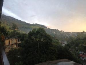 Aurora White Bungalow Kandy