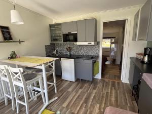 Lägenhet i Hällestrand Semesterby R29