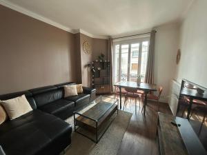 Appartement lumineux et spacieux avec 2 chambres