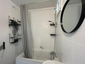 Appartement lumineux et spacieux avec 2 chambres