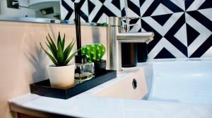 Moderno estudio en el corazón de Santiago