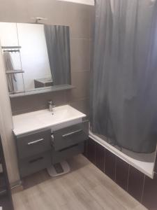 Appartements 1er etage d-une maison : photos des chambres