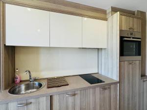 PARADISO B 306 Sea View Apartment Nessebar