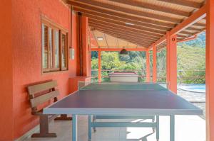 Casa de campo c lareira, jogos e piscina aquecida