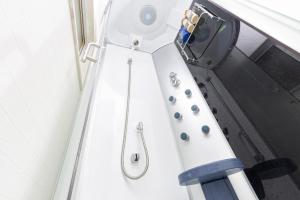 IKEBUKURO West Gate House