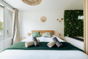 BaliRhône - Spa privé & balcon avec vue