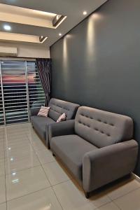 Majestic Sanctuary Homestay Taiping with Netflix - 2 Carpark