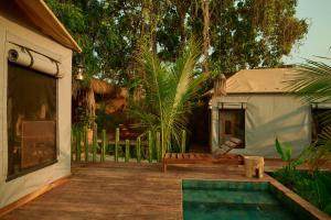 Punta Mozambique - Glamping de lujo con AC
