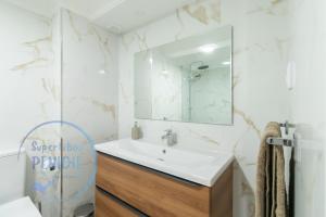 Supertubos Peniche Apartments