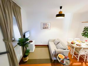 Cozy 3 Bedroom Apartment in Belem Lisbon 3 to 5 Guests