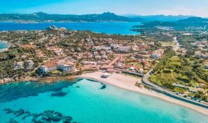 Villa Tre Monti - Vista mare 8 posti letto- Baja Sardinia