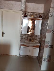 Apparemment hay Adrar agadir à côté de carrefour