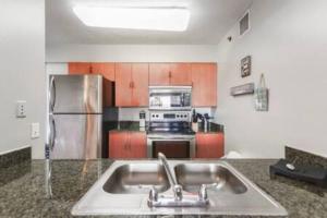 Brickell 3802 · Picturesque Bay Views Pool Sleeps 8 Gym