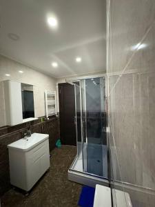 Апартамент 76 м2 на 2-4 гостей в центре Тбилиси вид на город с 11 этажа