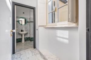 Duomo3-Skylight-IdroPool-Private-Cinema-FreePark