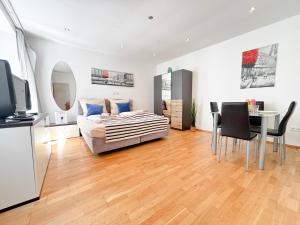 Avío Studio King Bed & Kitchen - near Prater