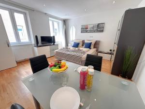 Avío Studio King Bed & Kitchen - near Prater