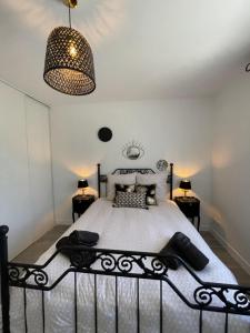 Villas Flamenc-House Villa climatisee a 20 min des plages : photos des chambres