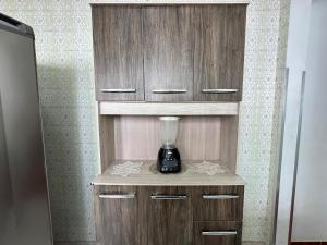 Apto completo a 500m da Praia na Guilhermina