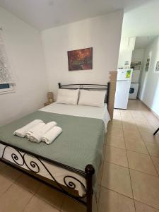 Olive tree house,Agios Gordios