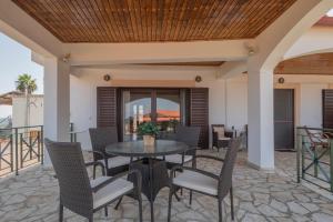 Villa Karpofora View