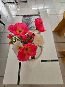 Cité Episcopale proche cathédrale et passerelle