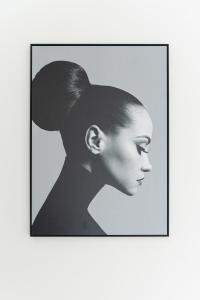 Bright Royal Elegance