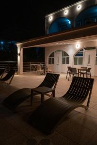 TSABAS BEACH SIDE APARTMENTS ΤΣΑΜΠΑΣ Παραλιακά διαμερίσματα 3