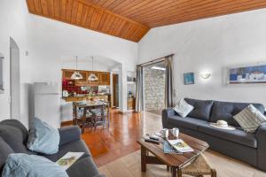 Villa Sunshine by Villa Plus