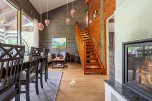 Villa Kultaranta B - Comfy Cabin Retreat in Tahko with Hot Tub & Sauna