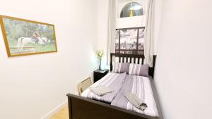 Comfortable rooms in Lugner City area HE