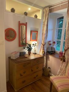 B&B / Chambres d'hotes Le Presbytere : photos des chambres