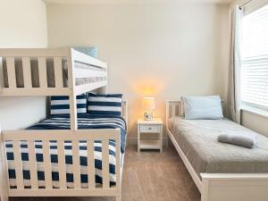 TR17328SB - Stylish 4BR - Private Pool - Sleeps 10