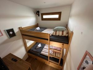 Luxury houseboat, Orlík Castle