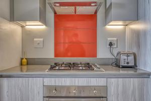 Stunning 1 Bedroom at The Median