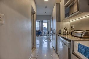 Stunning 1 Bedroom at The Median