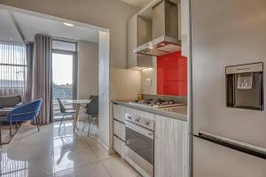 Stunning 1 Bedroom at The Median
