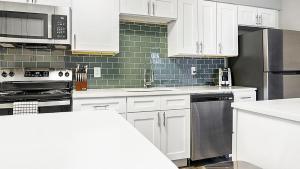 Landing Apartments Indy