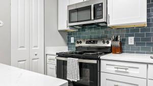 Landing Apartments Indy