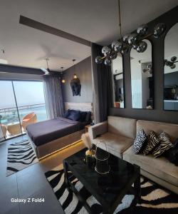 Euphoria 42nd floor by Rouge stays