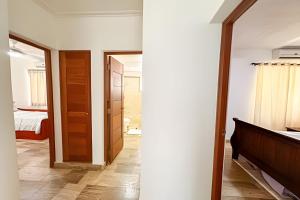 Condominio con piscina, cerca de la playa