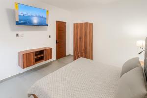 Suites C O V A D O N G A