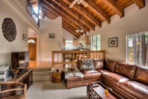 Glacier Forest Getaway HOA Access