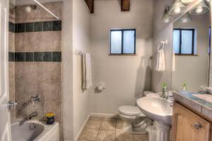 Glacier Forest Getaway HOA Access