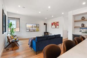 Enjoy Paradise Hot Tub Bike & Beach Equipment