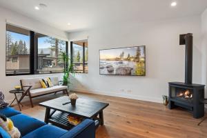 Enjoy Paradise Hot Tub Bike & Beach Equipment