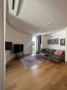 Dukley Retreat, Serenity Collection