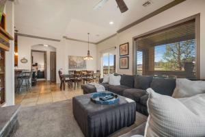 Coral Sunset - Amenity-Filled